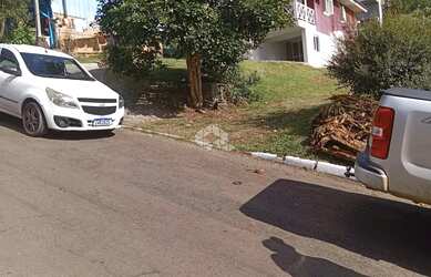 Imagem 5: Terreno 300 M², pronto para construir, localizado no Bairro Dutra Gramado...