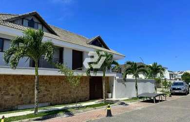 Imagem: A casa em condomínio possui 5 Dormitórios, 5 Banheiros, 2