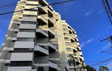 Imagem: O apartamento possui 3 Dormitórios, 5 Banheiros, 2 Vagas na