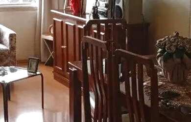 Imagem: Apartamento de 02 dormitórios, de frente com elevador bairro