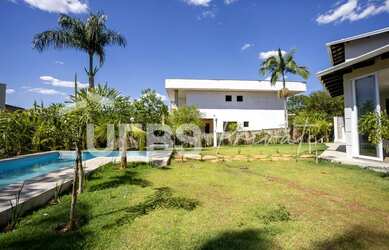 Imagem 15: Casa de condomínio sobrado para venda com 411 metros quadrados com 4 quartos