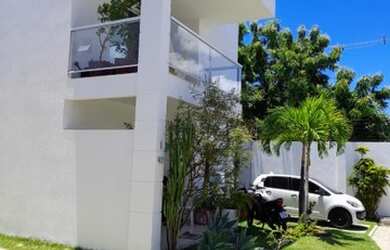 Imagem: A casa em condomínio possui 4 Dormitórios, 5 Banheiros, 2