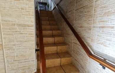 Imagem 9: Linda casa colonial 3 qtos/suíte/piscina/4 vagas, à venda, 230 m² por R$ 820.000 - São Ped