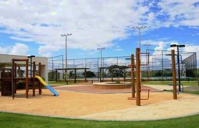 Imagem: O terreno possui 583m² de Área e está localizado em Nova