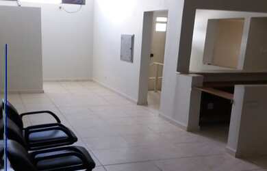 Imagem: O depósito possui 413m² de Área e está localizado em Alto