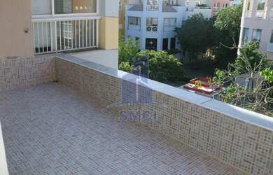 Imagem: O depósito possui 1 Vaga na garagem e 100m² de Área e está