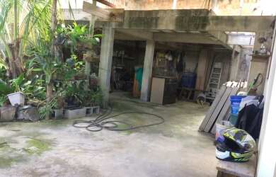 Imagem 7: Vendo casa. Varanda, Imóvel novo, 200m² de Áreae4 Vagas na garagem