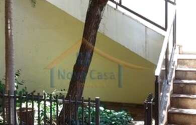 Imagem: A casa possui 3 Dormitórios, 3 Banheiros, 2 Vagas na garagem