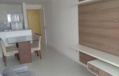 Imagem: O apartamento possui 1 Dormitório, 1 Banheiro, 1 Vaga na garagem