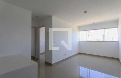 Imagem: O apartamento possui 2 Dormitórios, 2 Banheiros, 2 Vagas na