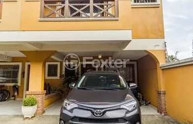 Imagem: A casa em condomínio possui 3 Dormitórios, 3 Banheiros, 2