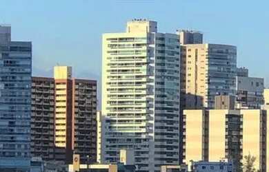 Imagem: O apartamento possui 2 Dormitórios, 2 Banheiros, 1 Vaga na