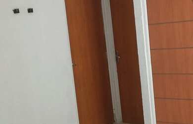 Imagem: O apartamento possui 2 Dormitórios, 1 Banheiro, 3 Vagas na