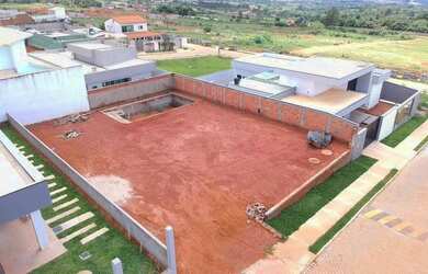 Imagem: O terreno possui 499m² de Área e está localizado em Setor