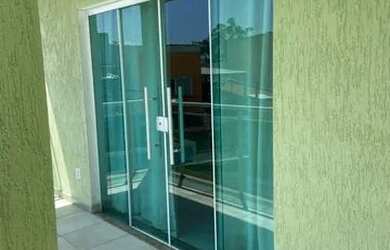 Imagem: A casa em condomínio possui 4 Dormitórios, 4 Banheiros, 2