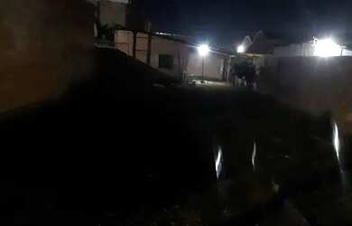 Imagem 2: Alugo uma casa. 1 Banheiroe1 Dormitório