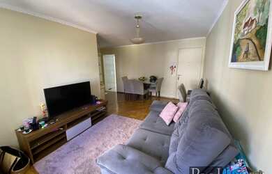 Imagem: O apartamento possui 2 Dormitórios, 2 Banheiros, 1 Vaga na