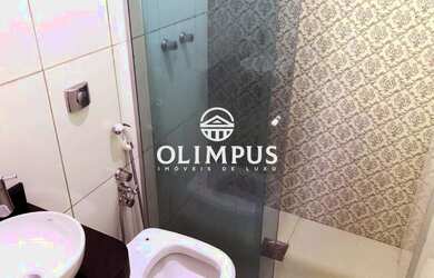 Imagem: A casa possui 2 Dormitórios, 3 Banheiros, 3 Vagas na garagem