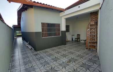 Imagem 13: Casa para venda tem 74 metros quadrados com 2 quartos em Balneario Itaguai...