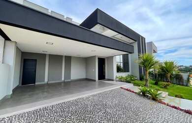 Imagem: A casa em condomínio possui 3 Dormitórios, 5 Banheiros, 4