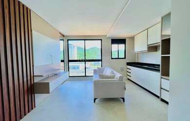 Imagem: O apartamento possui 2 Dormitórios, 2 Banheiros, 2 Vagas na