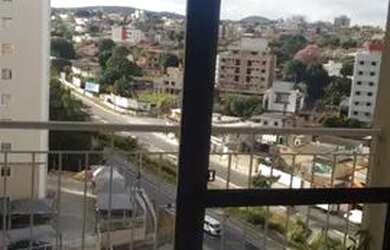 Imagem: O apartamento possui 3 Dormitórios, 2 Banheiros, 1 Vaga na