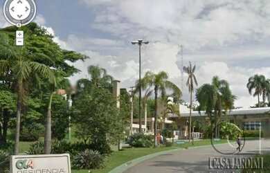 Imagem: A casa em condomínio possui 4 Dormitórios, 3 Banheiros, 2