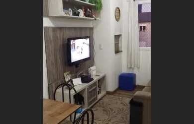 Imagem: O apartamento possui 2 Dormitórios, 1 Banheiro, 1 Vaga na garagem