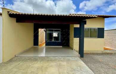 Imagem: A casa em condomínio possui 2 Dormitórios, 2 Banheiros, 1