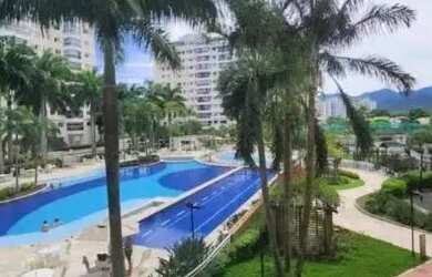 Imagem: O apartamento possui 4 Dormitórios, 4 Banheiros, 3 Vagas na