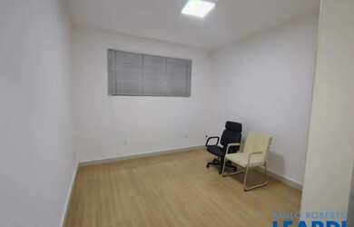 Imagem 7: SOBRADO - PINHEIROS - SP. Ar-condicionado, 80m² de Área, 3 Banheirose4...