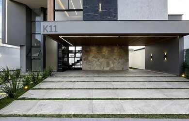 Imagem: A casa em condomínio possui 4 Dormitórios, 4 Banheiros, 4