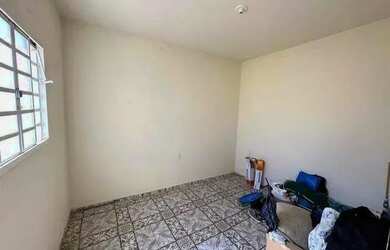 Imagem 3: Casa em Montes Claros, no bairro Vera Cruz, à venda