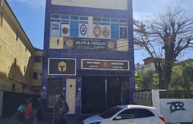 Imagem: O depósito possui 2 Vagas na garagem, 2.000m² de Área e