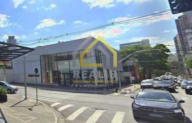 Imagem: O depósito possui 5 Vagas na garagem e 1000m² de Área e está