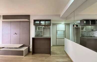 Imagem: O apartamento possui 3 Dormitórios, 2 Banheiros, 2 Vagas na