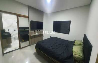 Imagem 5: Casa disponível para venda no bairro Jardim Holanda em Uberlândia MG