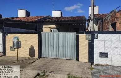 Imagem: A casa possui 2 Dormitórios, 1 Banheiro, 137m² de Área e