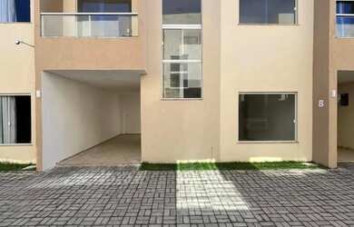 Imagem: A casa em condomínio possui 3 Dormitórios, 2 Banheiros, 2