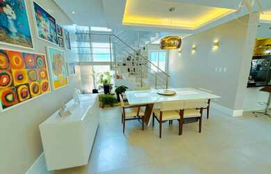 Imagem: A casa em condomínio possui 4 Dormitórios, 5 Banheiros, 4