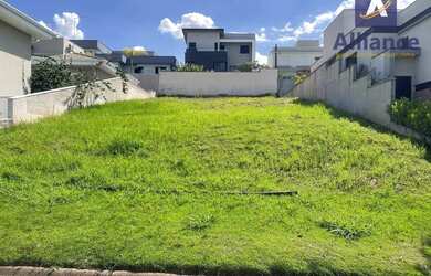 Imagem: O terreno possui 510m² de Área e está localizado em Louveira