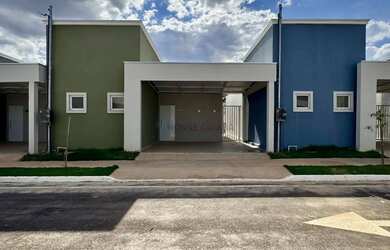 Imagem: A casa em condomínio possui 3 Dormitórios, 2 Banheiros, 2