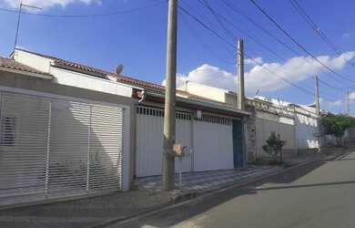 Imagem 6: Lote com excelente vizinhança por apenas $144.000 ou entrada mais 60...