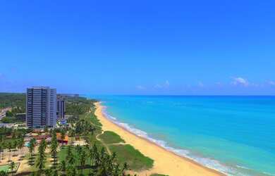 Imagem 2: Apartamento de frente pé na areia no condomínio Grenvillage em guaxuma