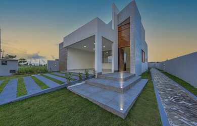 Imagem: A casa em condomínio possui 3 Dormitórios, 2 Banheiros, 4