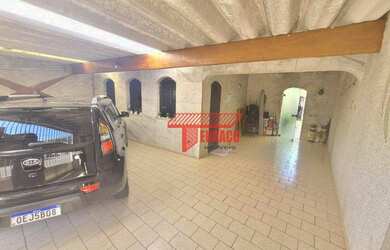 Imagem: O terreno possui 397m² de Área e está localizado em Vila