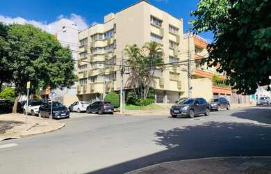 Imagem 1: Conjunto com três salas em esquina, na Itaqui com a João Abott