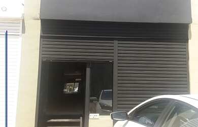 Imagem: O depósito possui 1 Vaga na garagem, 140m² de Área e está