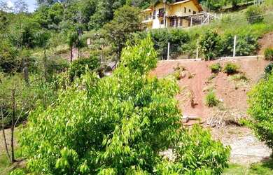 Imagem: O terreno possui 1.259m² de Área e está localizado em Gramado