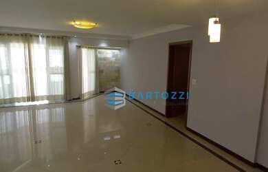 Imagem: O apartamento possui 3 Dormitórios, 1 Banheiro, 3 Vagas na